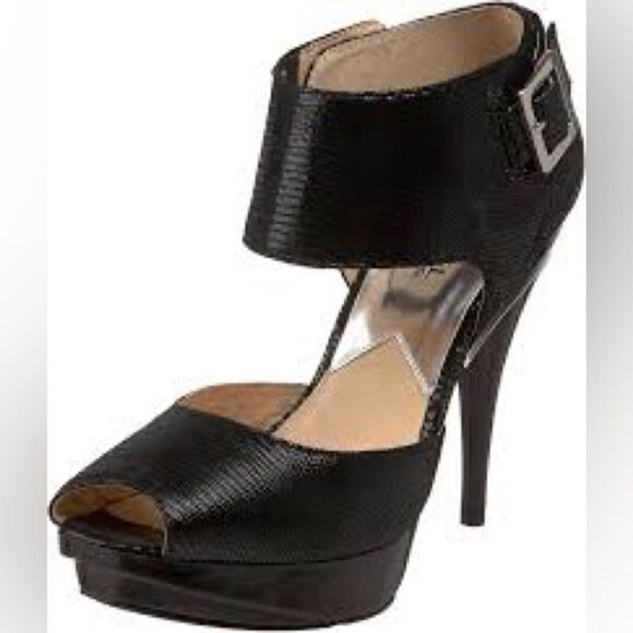 (N7) Michael Kors Platform Black Reptile Leather Peep Toe Buckle Pumps Size 8.5M - Picture 1 of 12